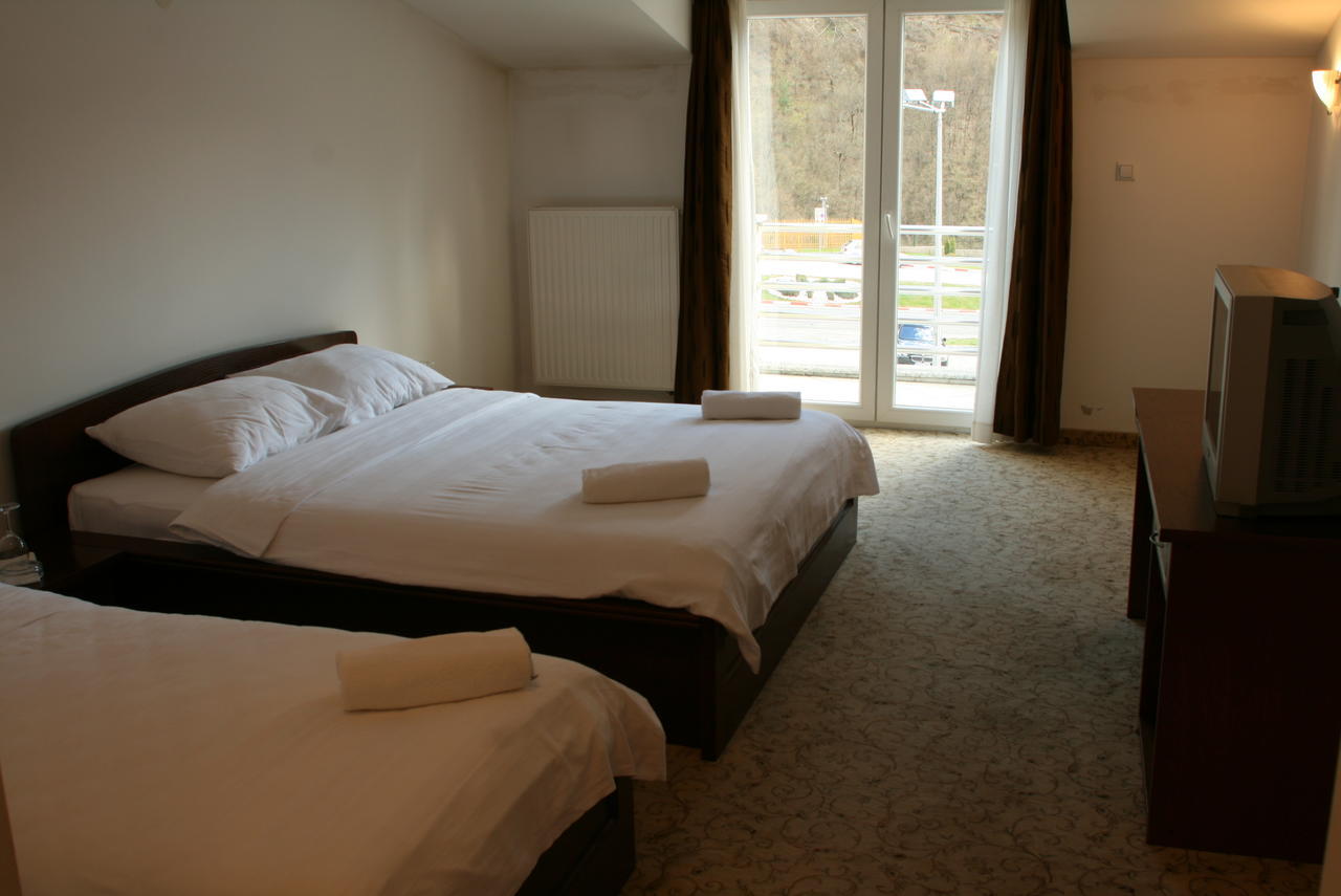 Motel Maksumic Jablanica ภายนอก รูปภาพ