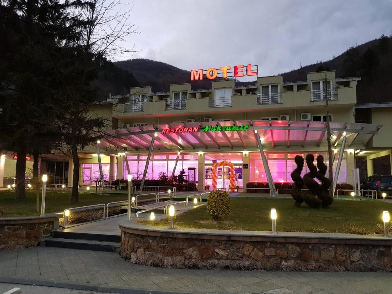 Motel Maksumic Jablanica ภายนอก รูปภาพ